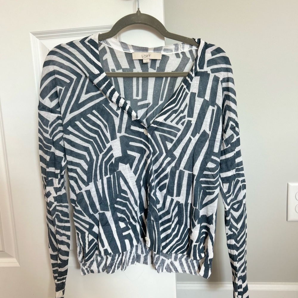 Ann Taylor Loft Geometric Button-up Cardigan, Small